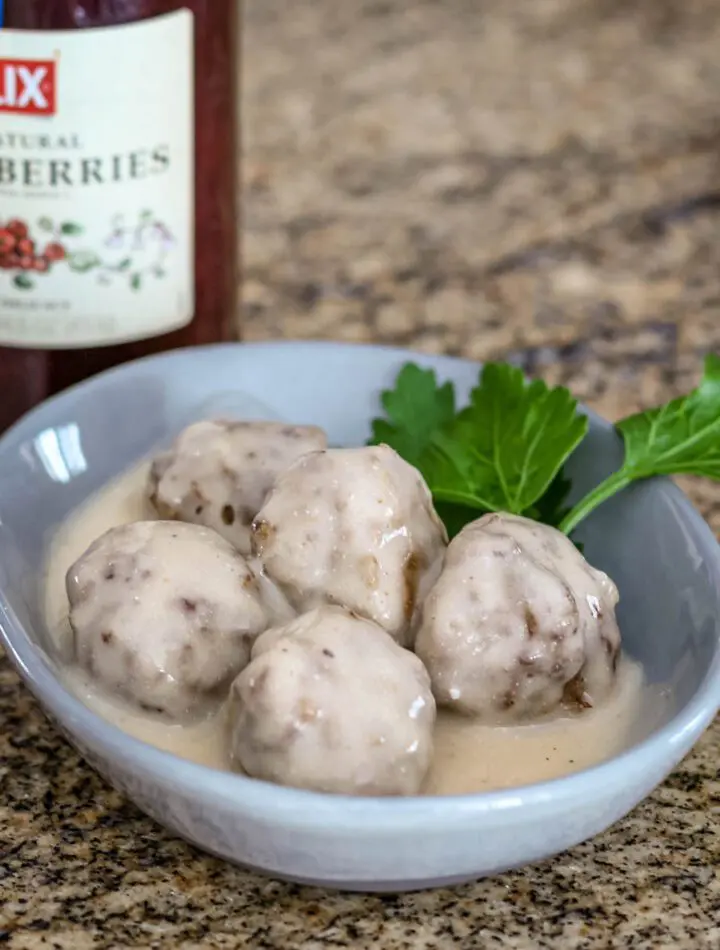 A small bowl with swedish meatballs