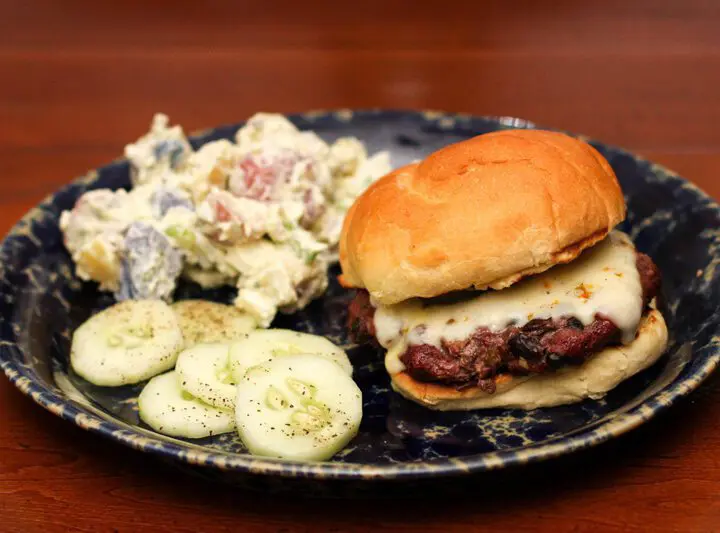 tex-mex burgers with beans and spicy seasonings