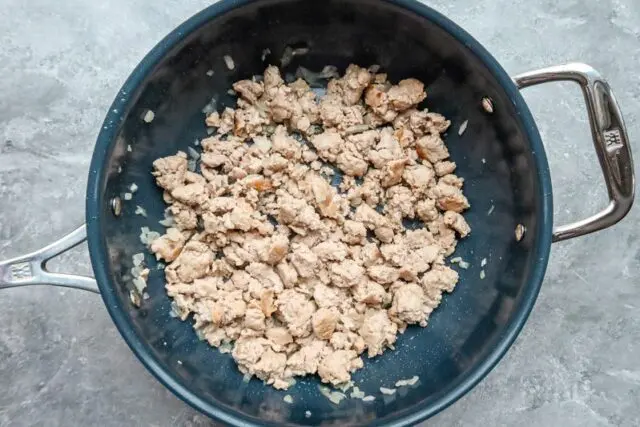 browning the ground turkey