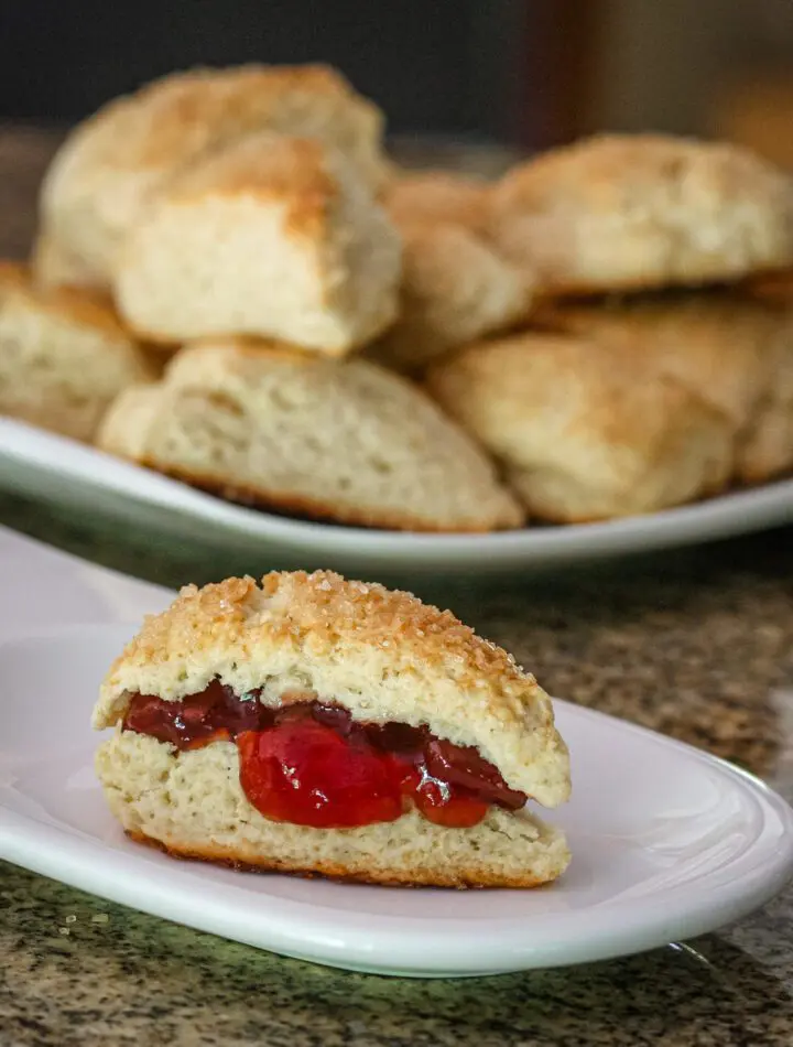 vanilla cream scones