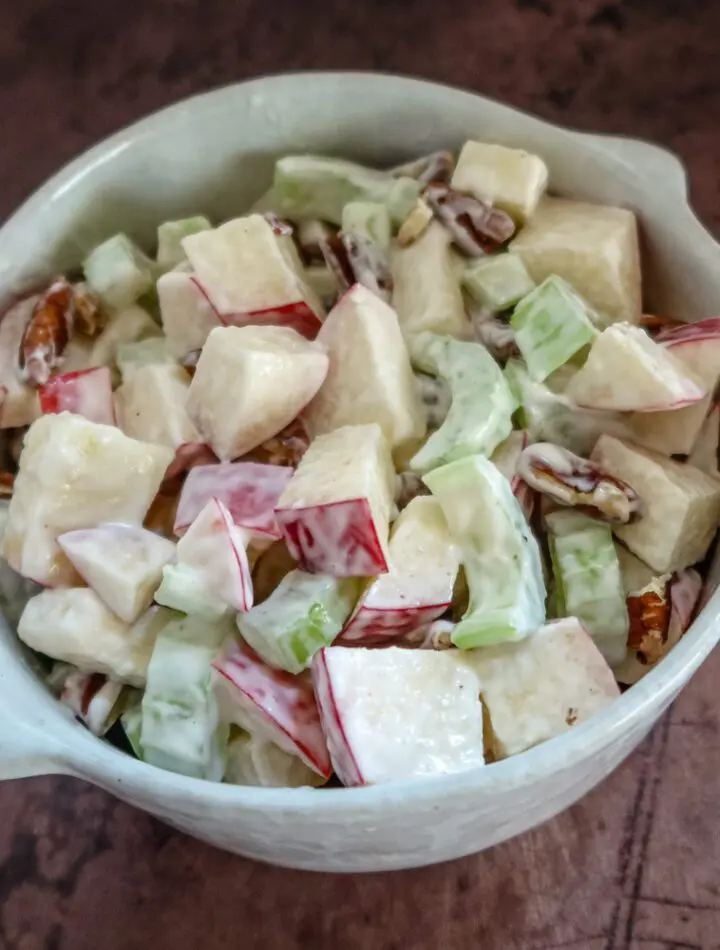 A bowl of waldorf salad.