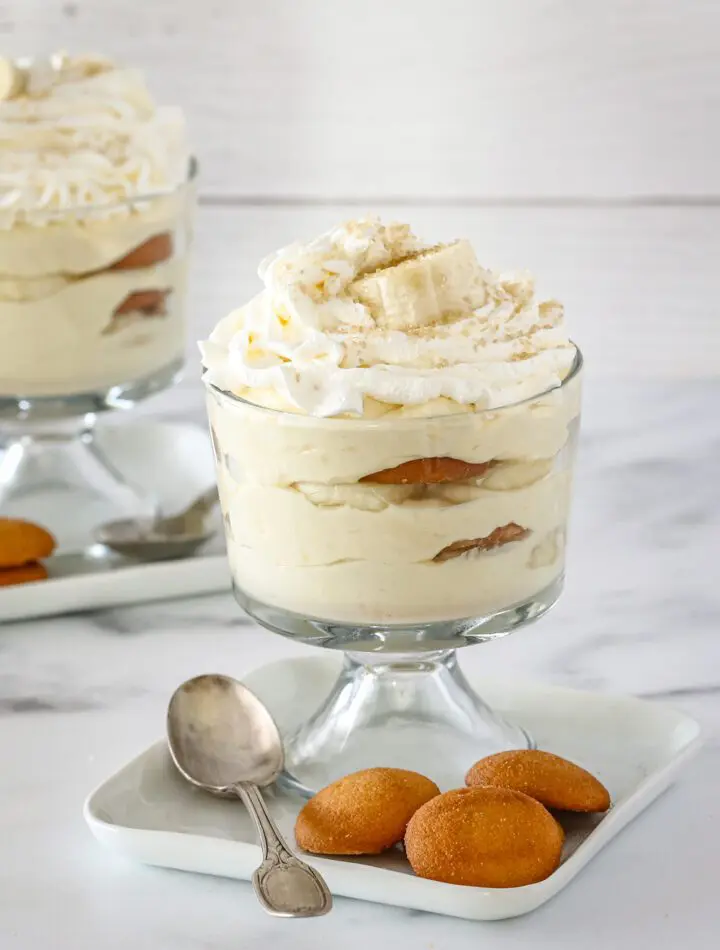 freshly whipped cream on banana pudding