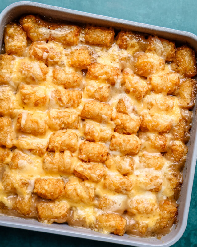A tater tot casserole (hot dish).