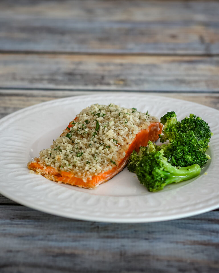 a salmon fillet baked with mustard and panko coating