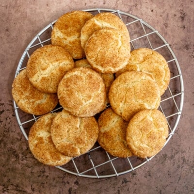 Snickerdoodles on a cooling rack.