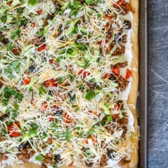 veggie pizza with taco mixture