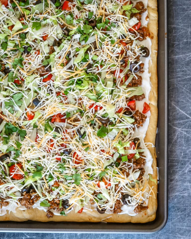 veggie pizza with taco mixture