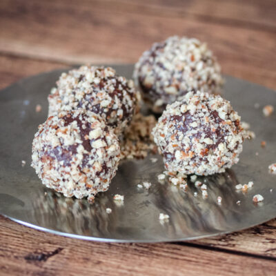 Easy chocolate truffles on a plate.