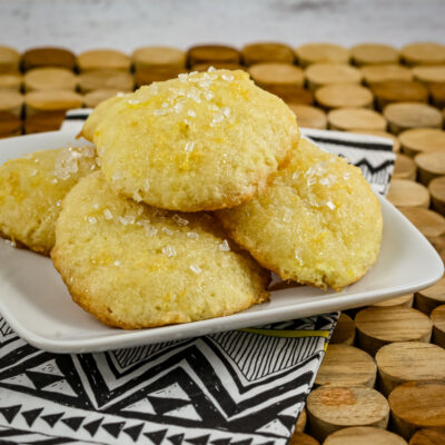 Lemon tea cakes on a small plate.