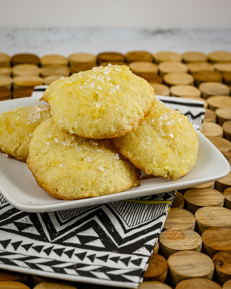 Lemon tea cakes on a small plate.