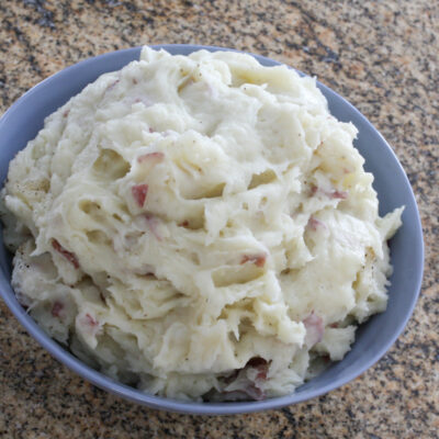 light roasted garlic mashed potatoes, vegan