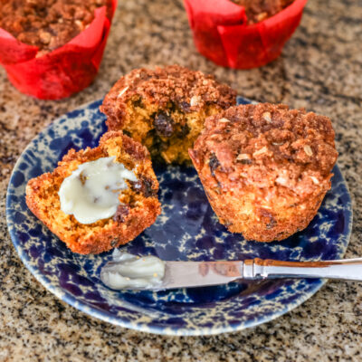 maple cream cheese spread on muffins