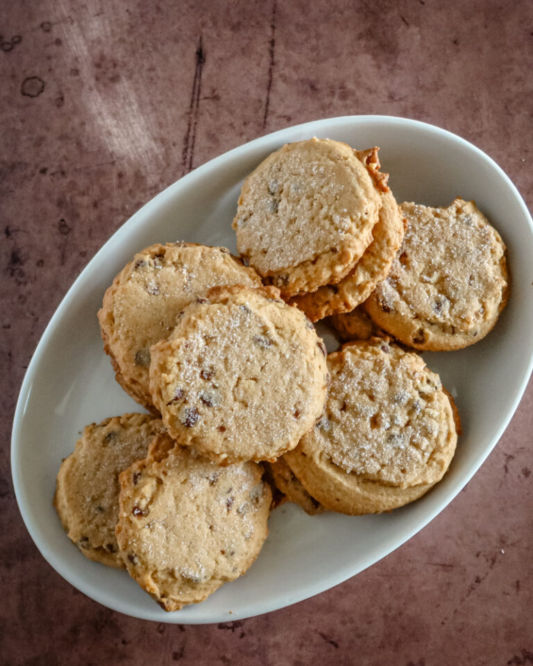 peanut butter chocolate chip cookies, overheat picture