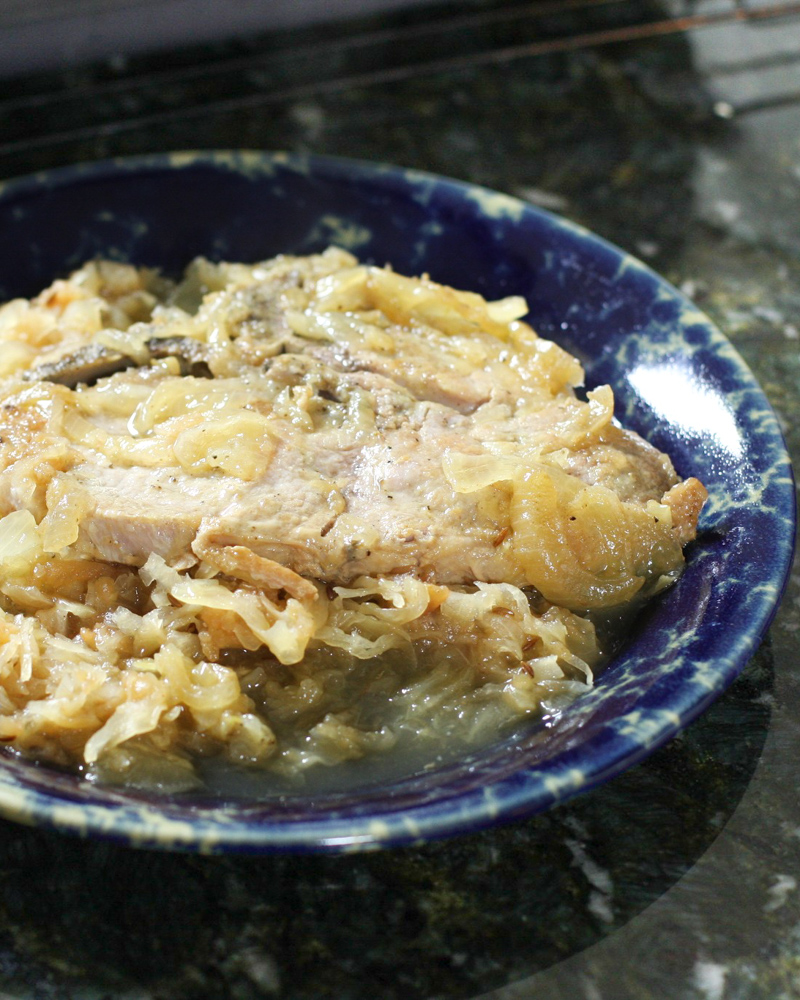 Baked Pork Chops With Sauerkraut