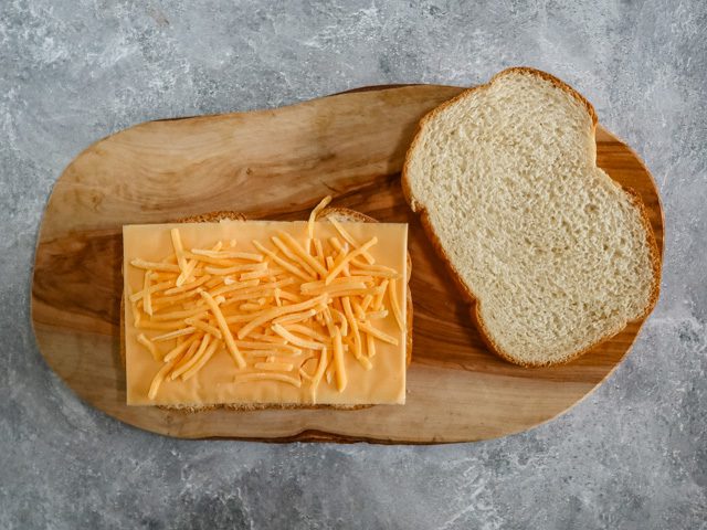 grilled cheese sandwich prep