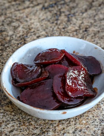 sliced beets in a small dish