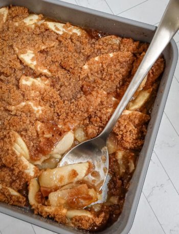 apple betty in the baking pan