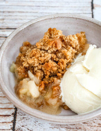 apple crumble dessert