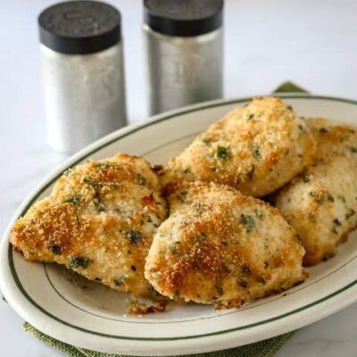 chicken breasts with garlic and parmesan cheese coating
