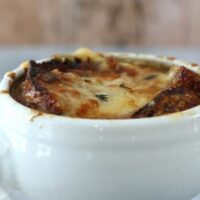 slow cooker onion soup