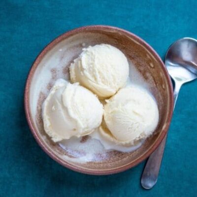 3 scoops of gelato in a bowl with a spoon