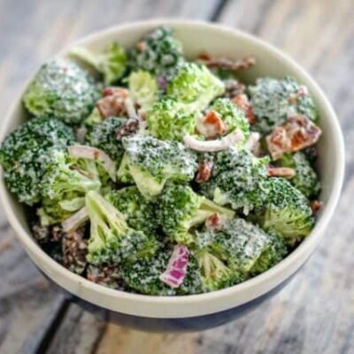 broccoli salad with baked sugared bacon