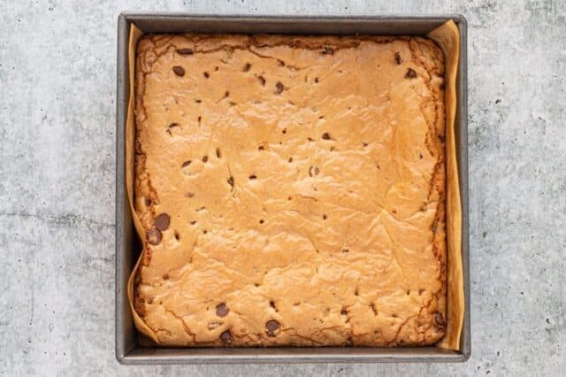 Baked brown butter blondies