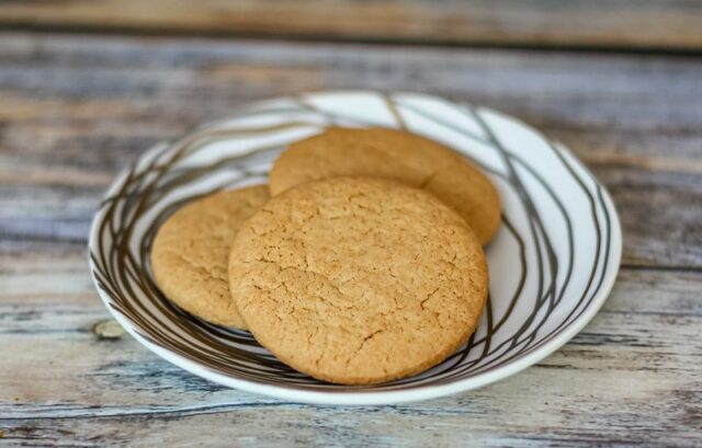 brown sugar cookies with almond meal