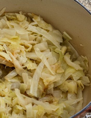 braised cabbage in a dutch oven