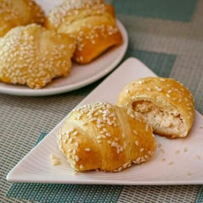 chicken crescent roll bites on a plate