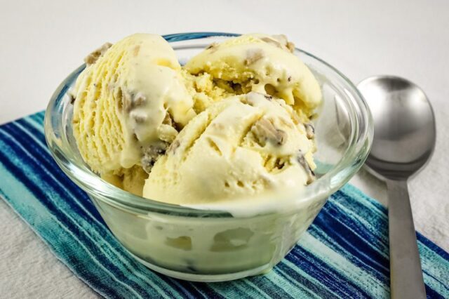 ice cream with chunks of edible chocolate chip cookie dough