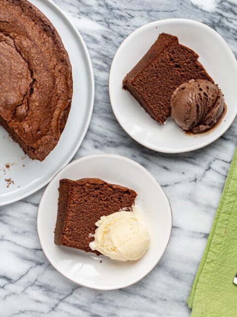 pound cake slices