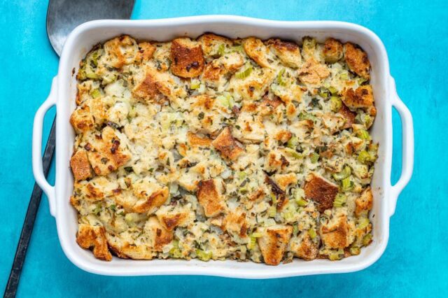 Baked bread stuffing
