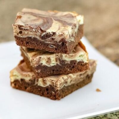 chocolate and cream cheese swirl brownies