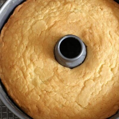 cream cheese pound cake