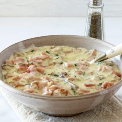creamed ham in a bowl