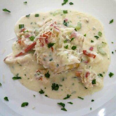 creamed lobster arranged on puff pastry shells