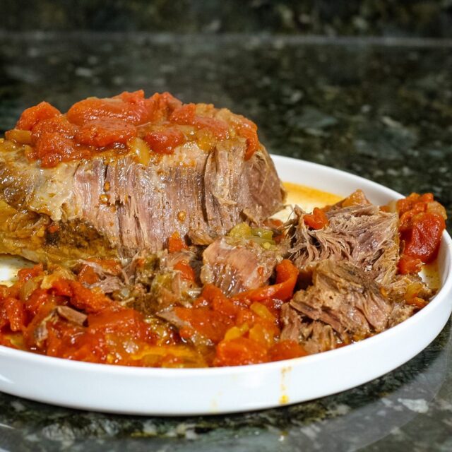 Busy Day Slow Cooker Pot Roast With Tomatoes - Classic Recipes