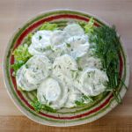 cucumber salad with sour cream and dill