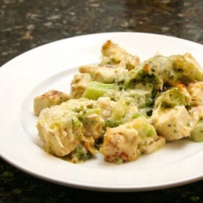 fast and easy chicken and broccoli casserole