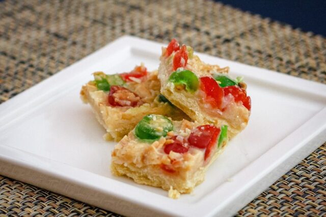 festive coconut shortbread squares