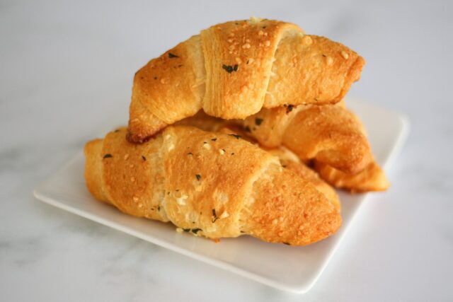 Garlic Butter Crescent Rolls Classic Recipes