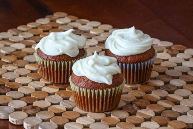 gingerbread cupcakes