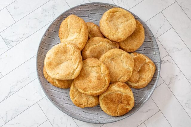 plate of gluten free snickerdoodles