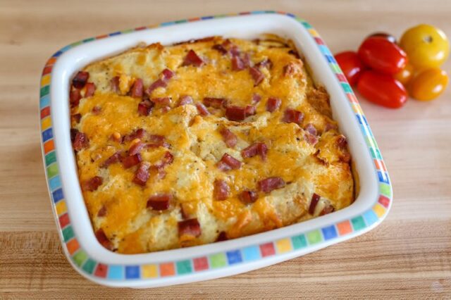 ham and egg breakfast casserole