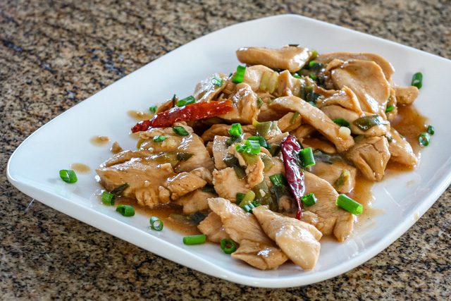 plate of hunan chicken