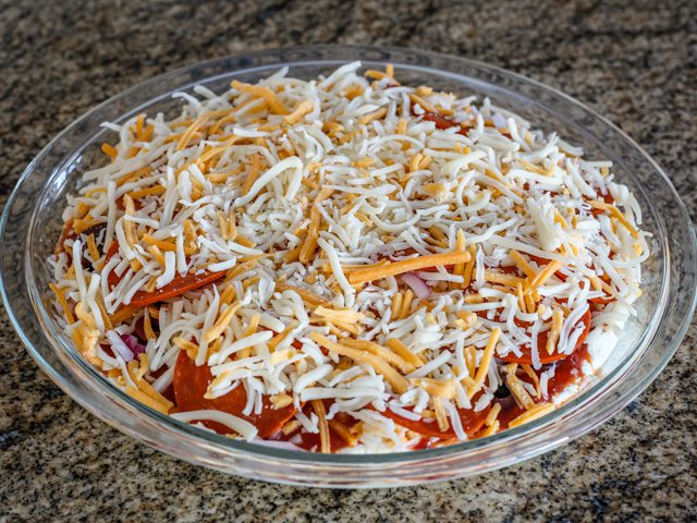 Baked Pepperoni Pizza Dip - Classic Recipes