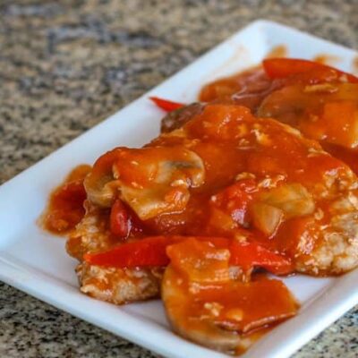pork chops with tomatoes and mushrooms