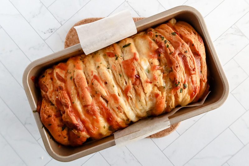 cheesy garlic pull apart bread made with a can of biscuits