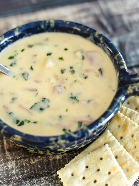 potato soup with crackers